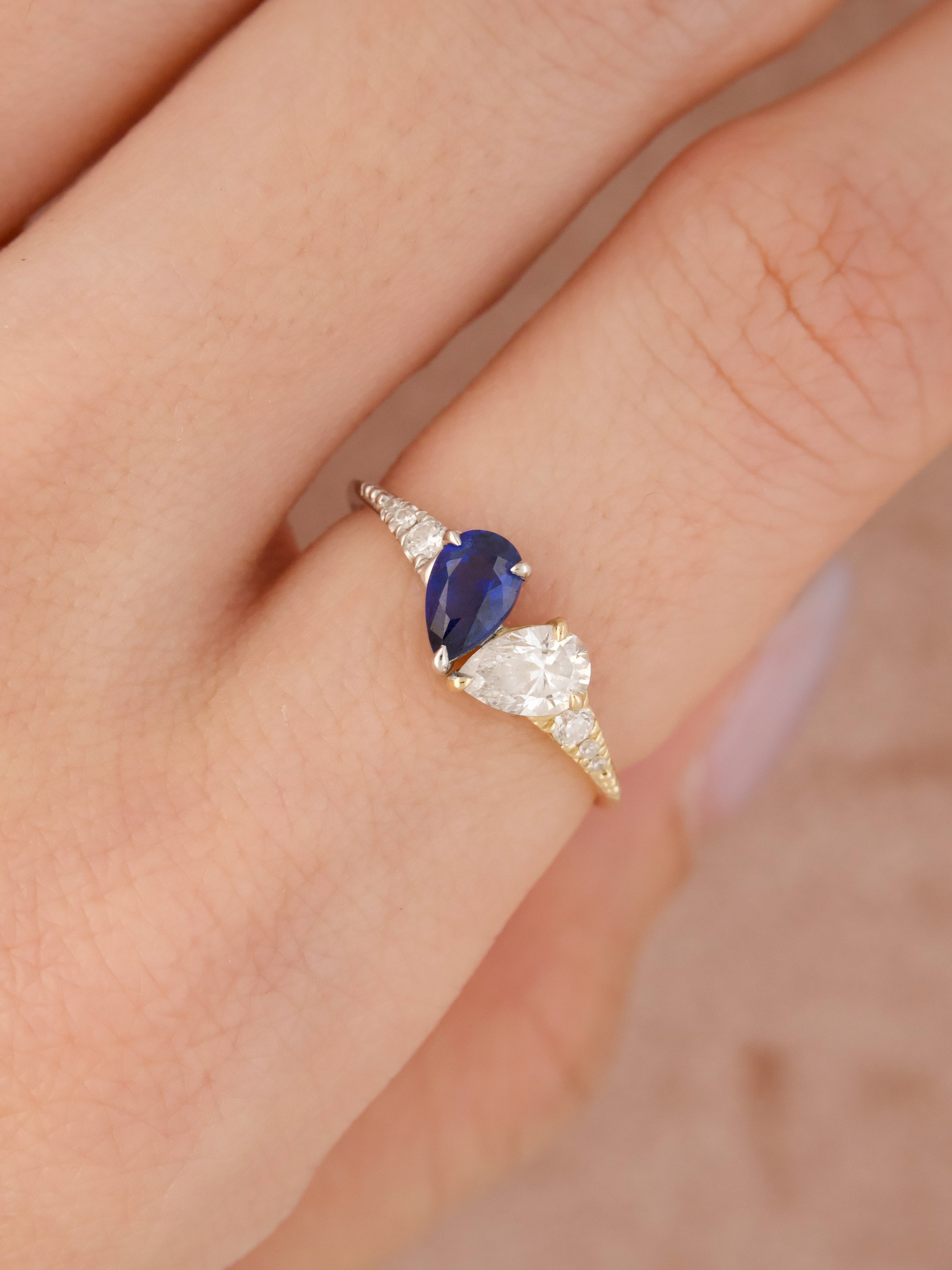 14K White & Yellow Gold Two Tone Heart Shaped Ring -  Toi et Moi