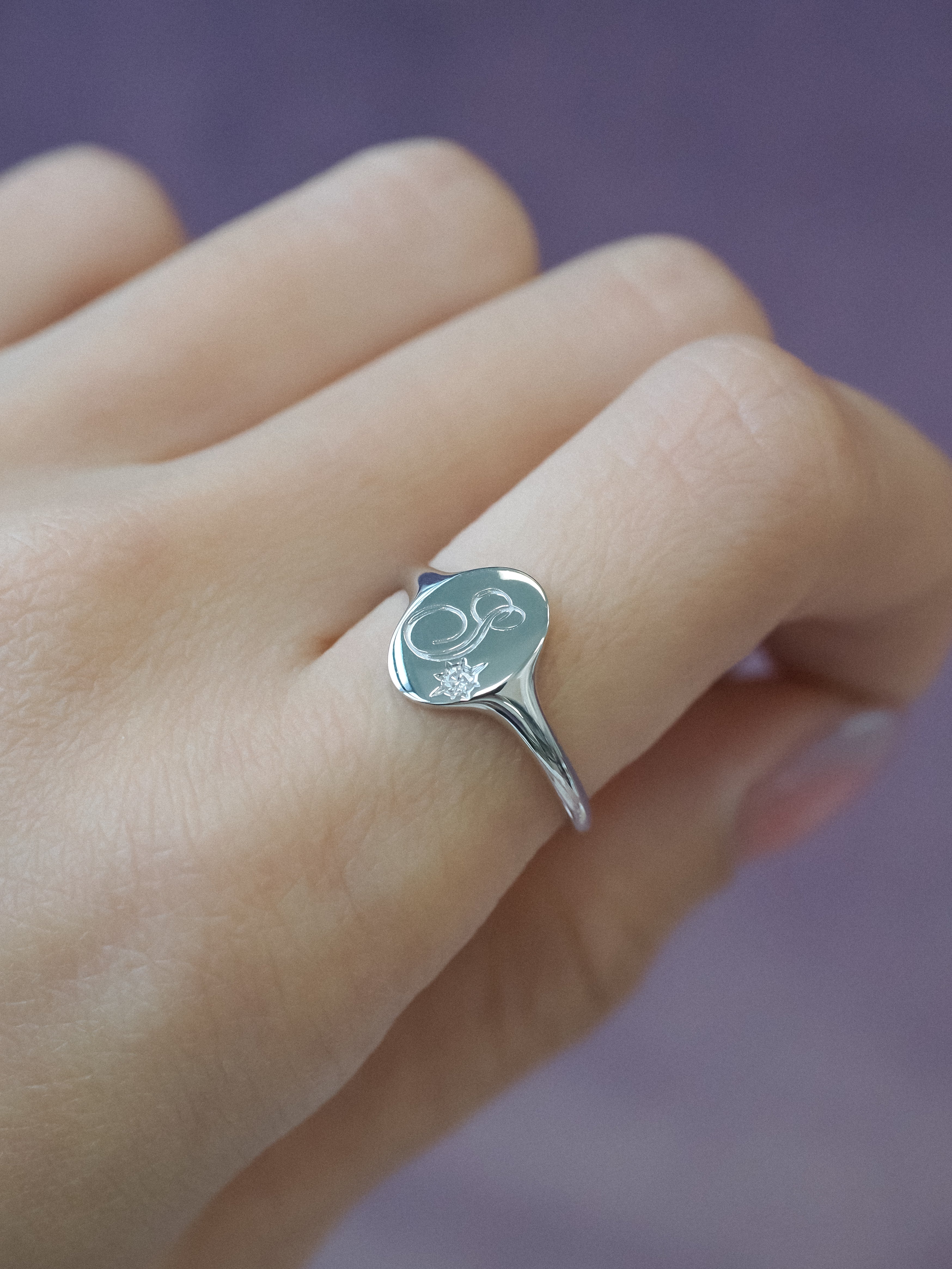 Heirloom 14K White Gold Initial Diamond Signet Ring