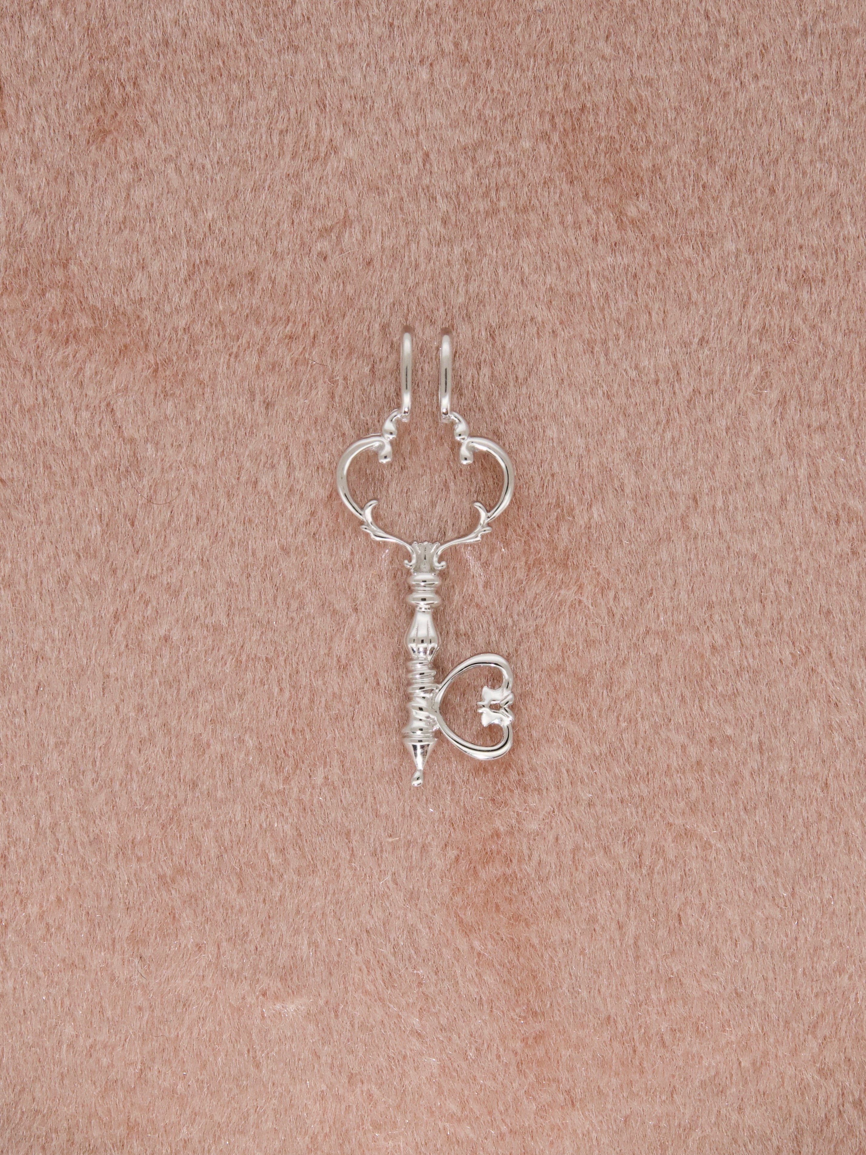 14K White Gold Key Pendant