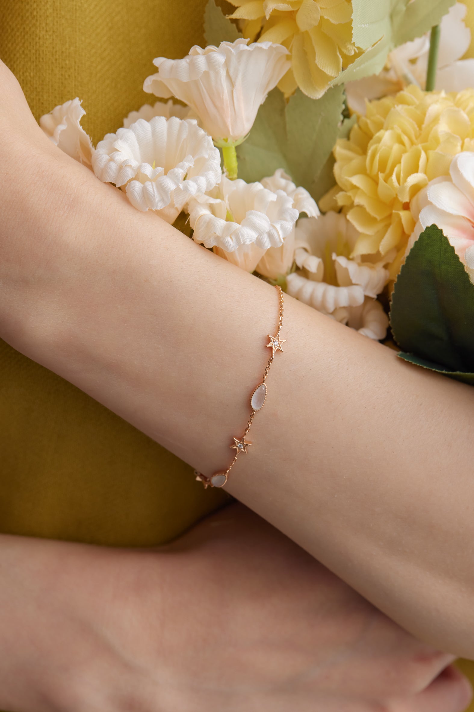 Moonstone Gold Star Bracelet - Lullaby
