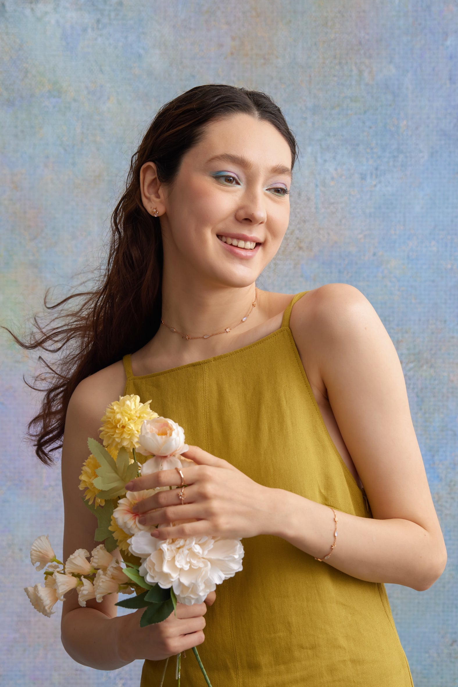 Moonstone Gold Star Choker - Lullaby