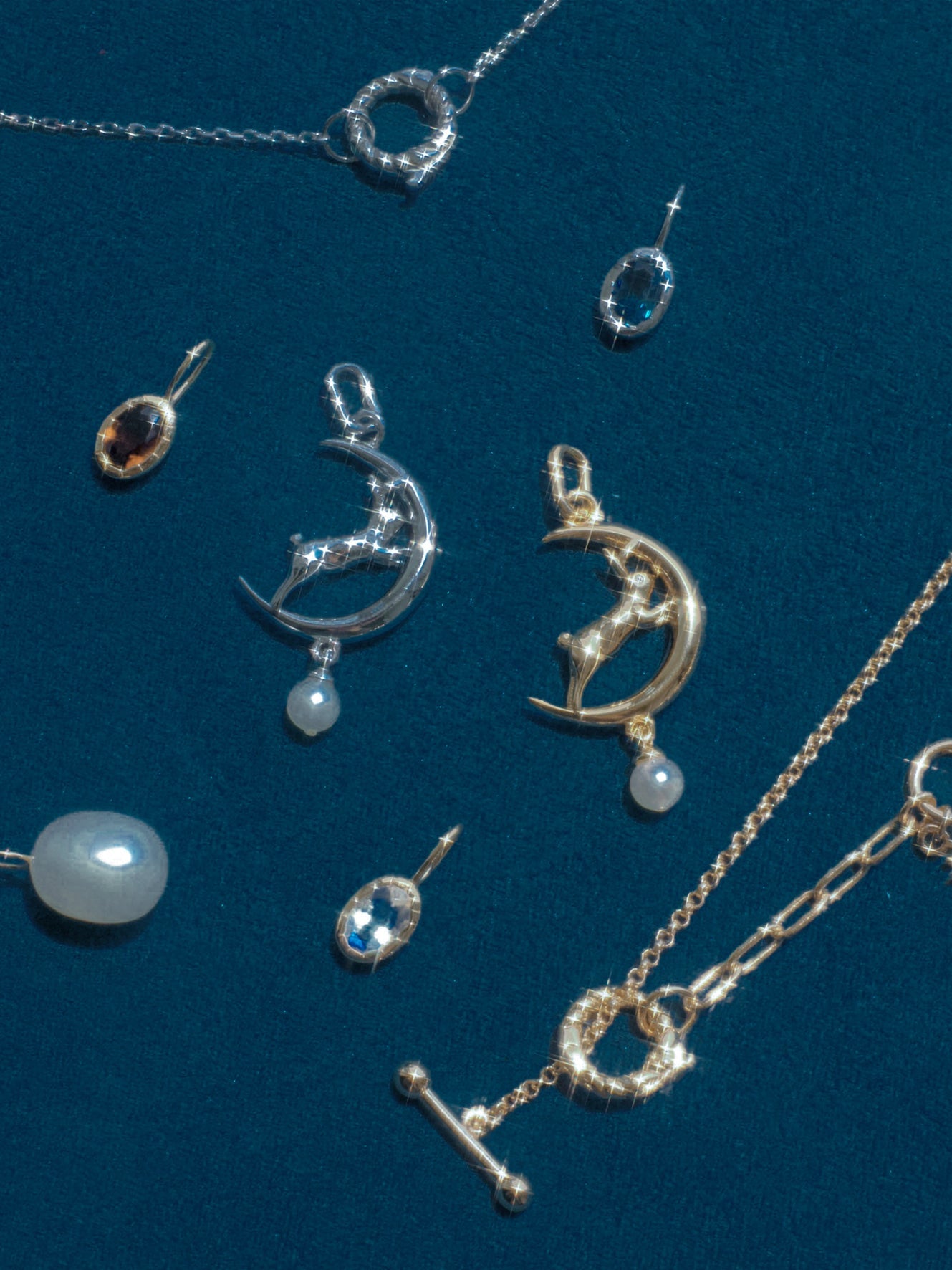 Pearl Rabbit & Moon Pendant