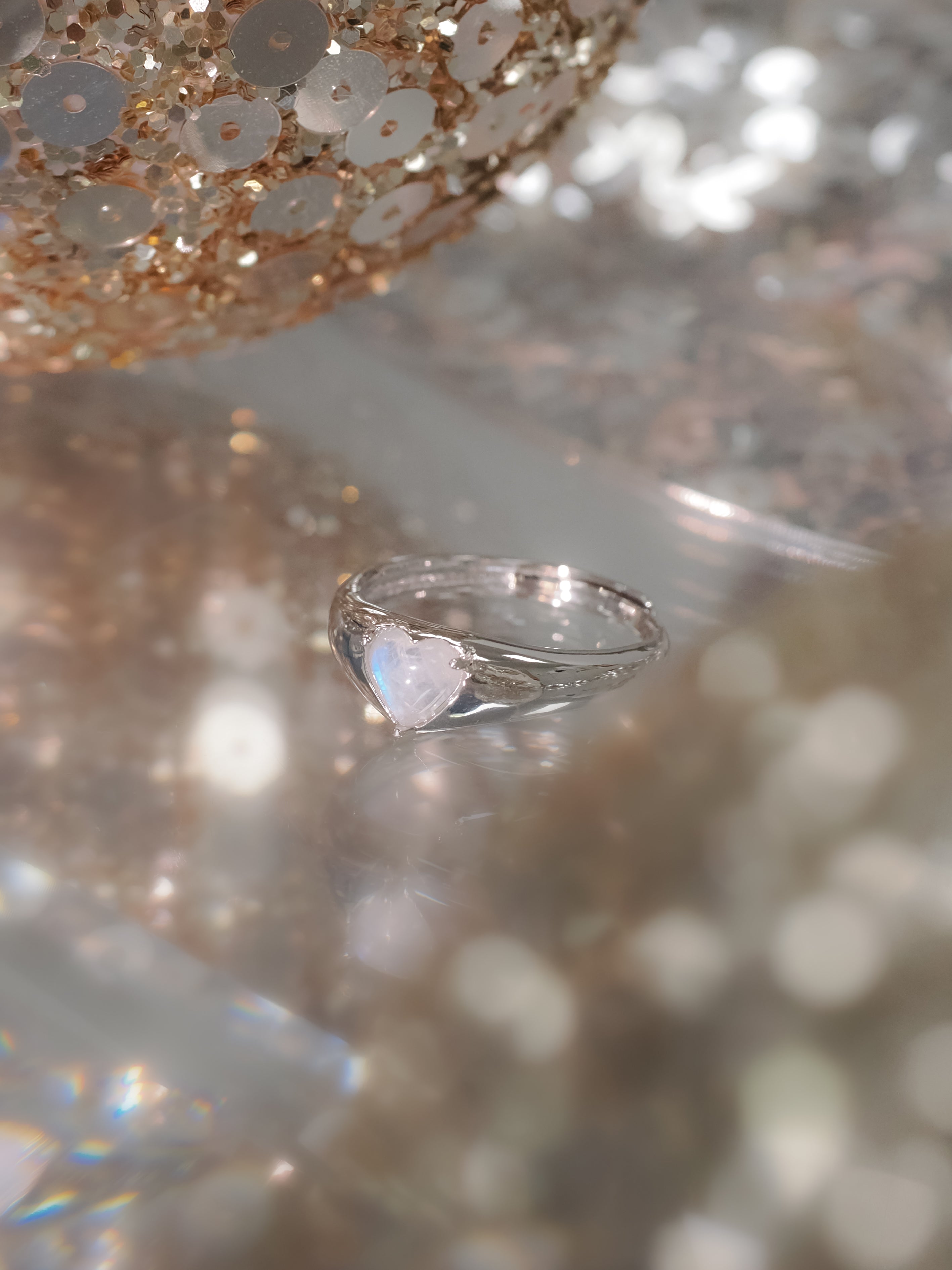 (Not for Sale) Exclusive Redeemable Gift with 4000 Moon Dollars